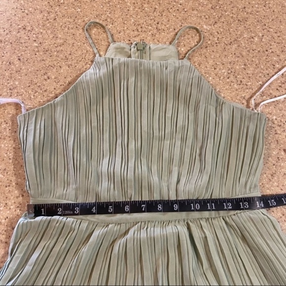 NWOT Lulus Came For Cocktails Sage Green Pleated Tiered Lace Maxi Dress - Picture 10 of 17